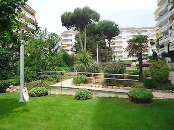 Apartamentos Sol Fenals Lloret de Mar